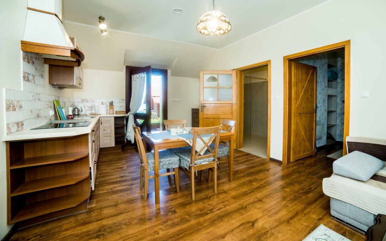 Apartamenty Romanowka Raszow Luaran gambar